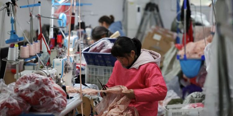 China’s industrial profits fall 3.3% in 2024